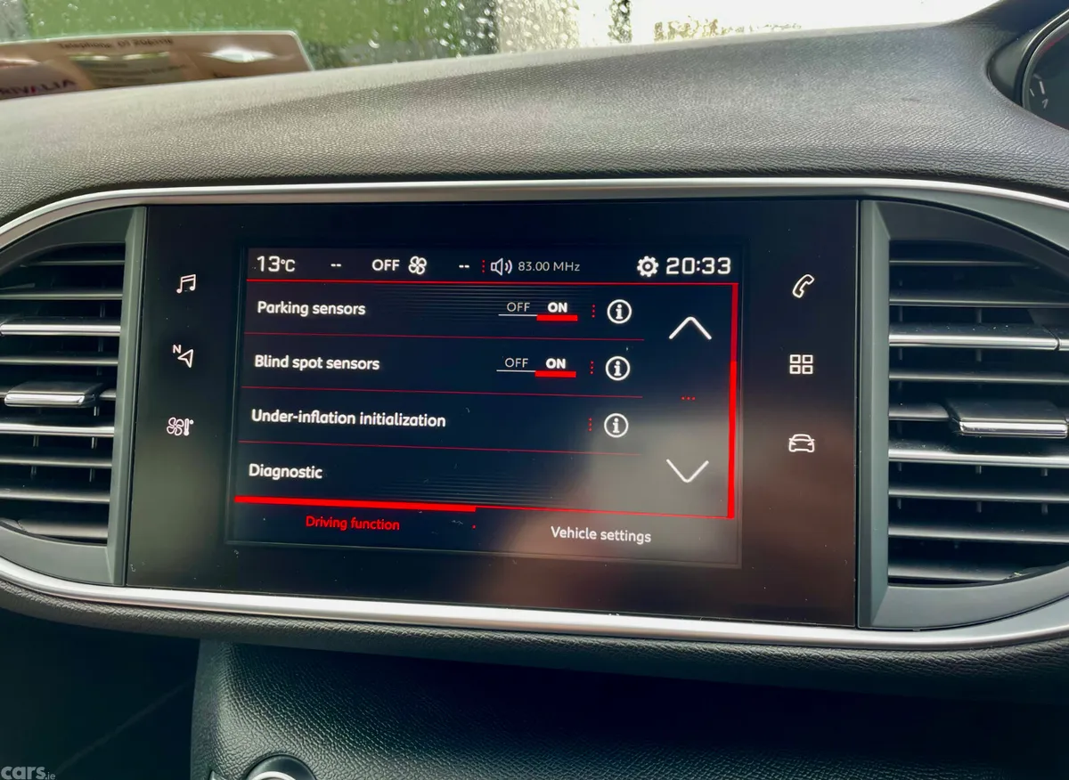 Peugeot 308 Hatchback, Diesel, 2018, White