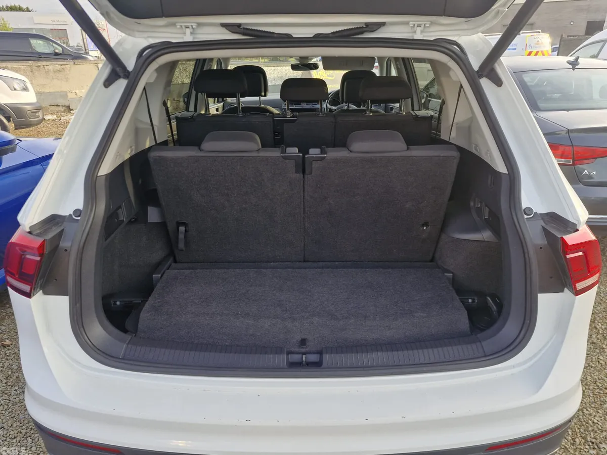 Volkswagen Tiguan Allspace SUV, Diesel, 2019, White
