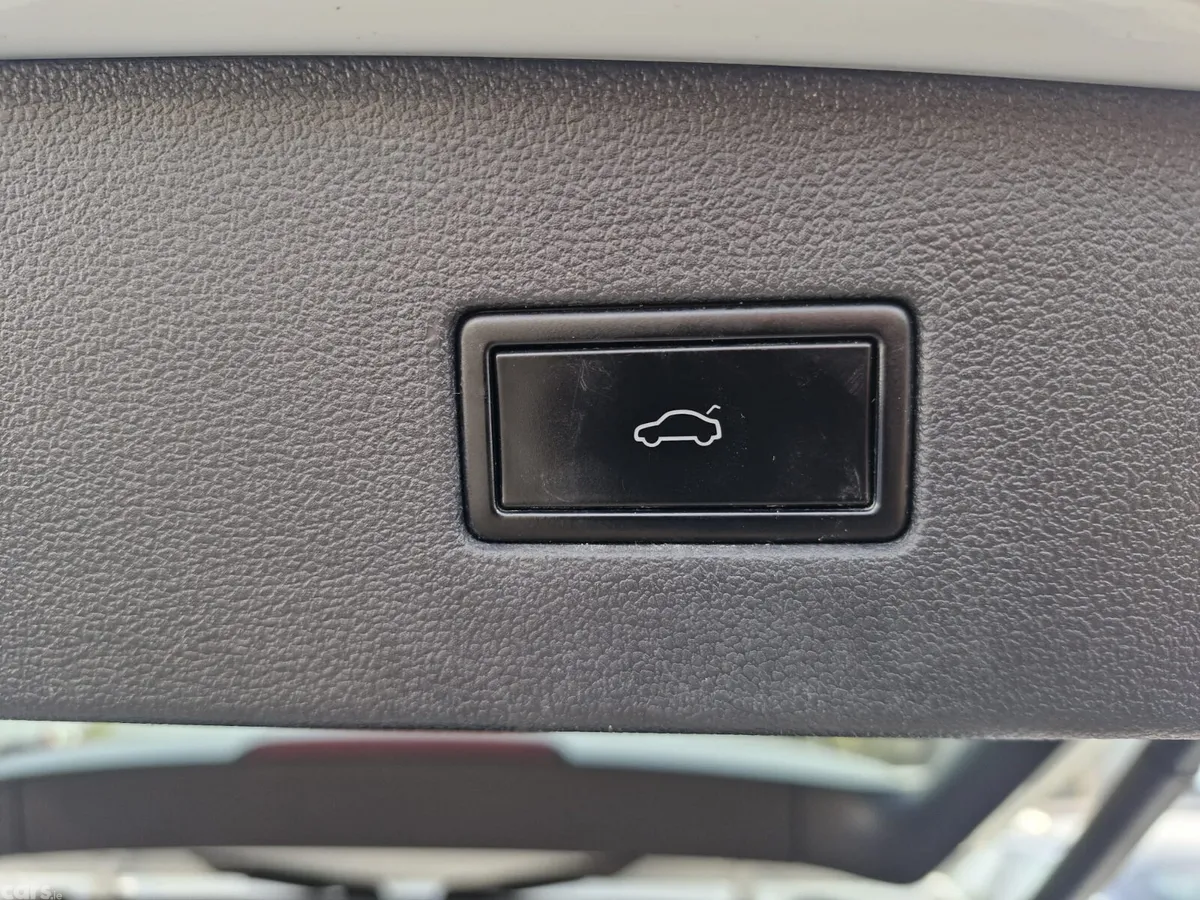 Volkswagen Tiguan Allspace SUV, Diesel, 2019, White