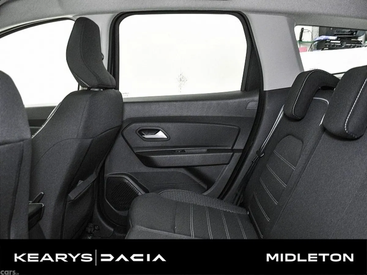 Dacia Duster SUV, Diesel, 2024, Black