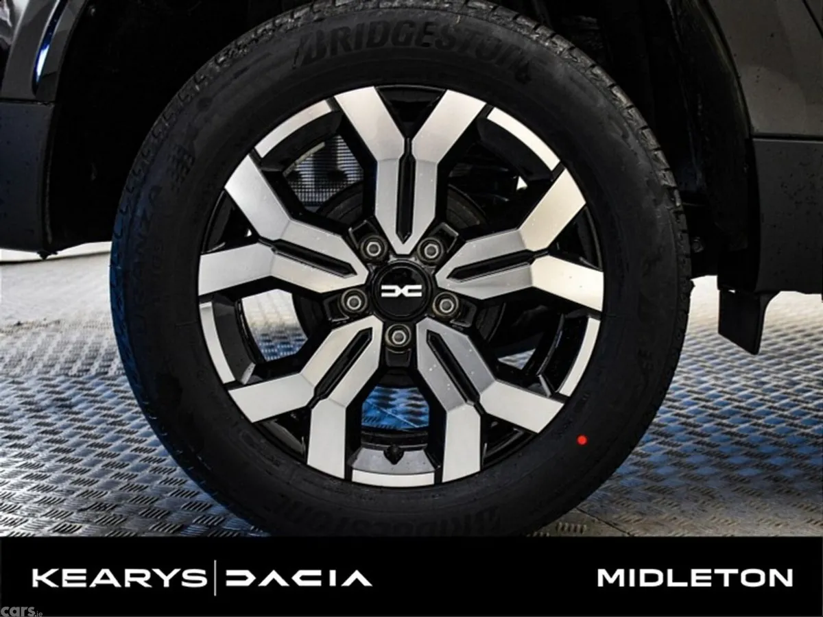 Dacia Duster SUV, Diesel, 2024, Black