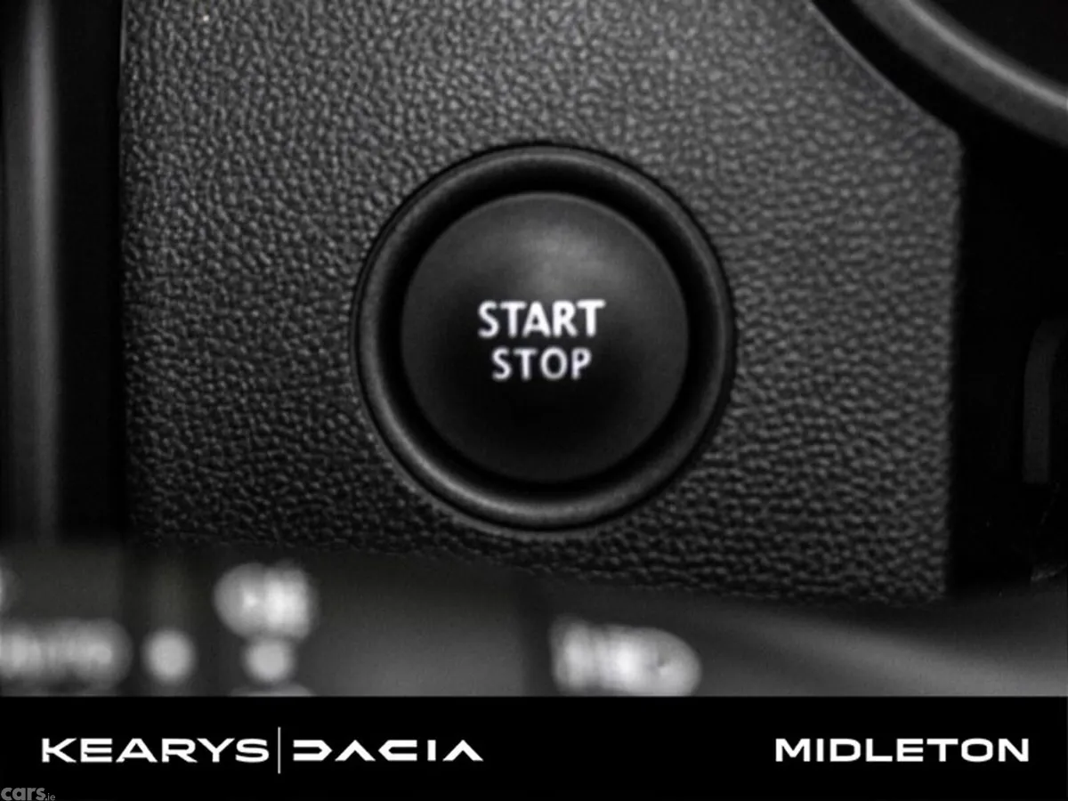 Dacia Duster SUV, Diesel, 2024, Black