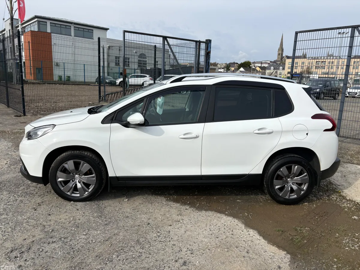 Peugeot 2008 Estate, Diesel, 2018, White