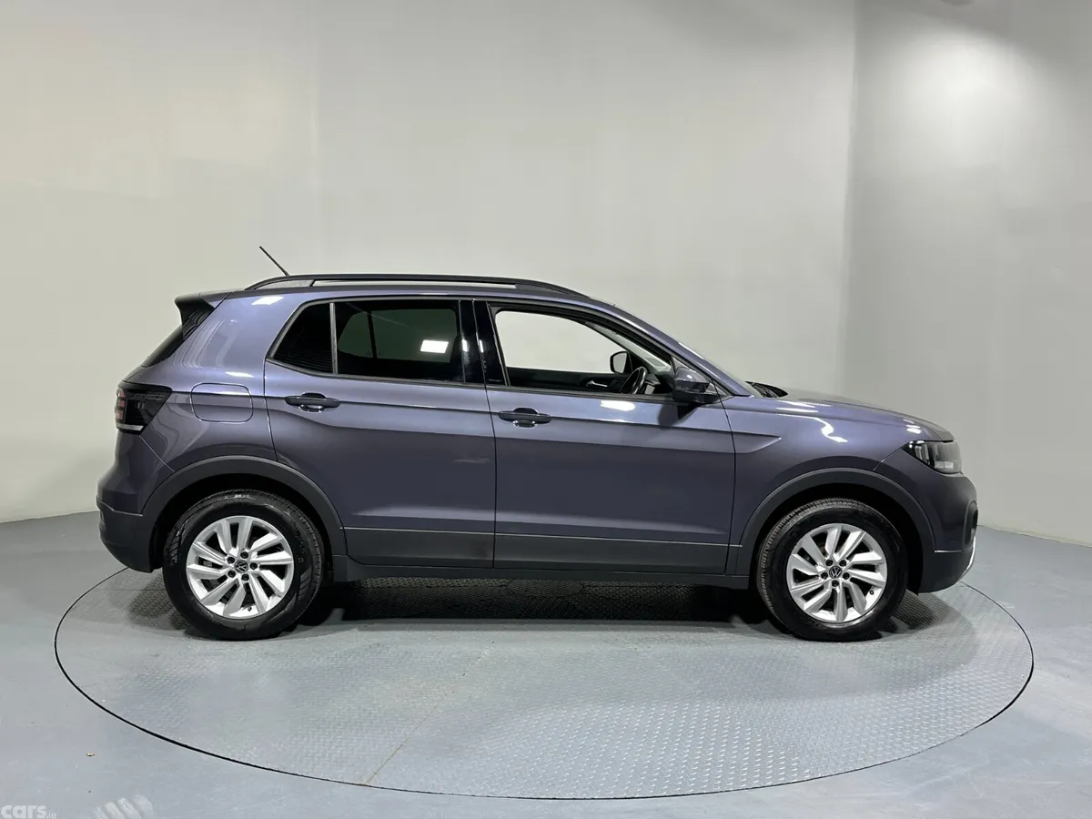 Volkswagen T-Cross Estate/Jeep, Petrol, 2023, Grey