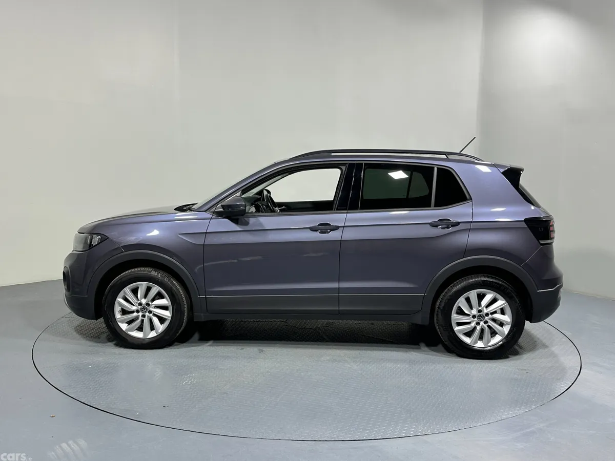 Volkswagen T-Cross Estate/Jeep, Petrol, 2023, Grey