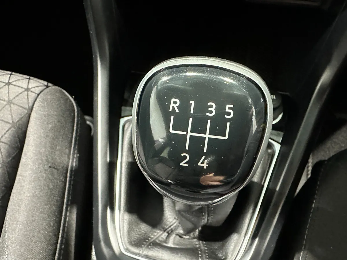 Volkswagen T-Cross Estate/Jeep, Petrol, 2023, Grey