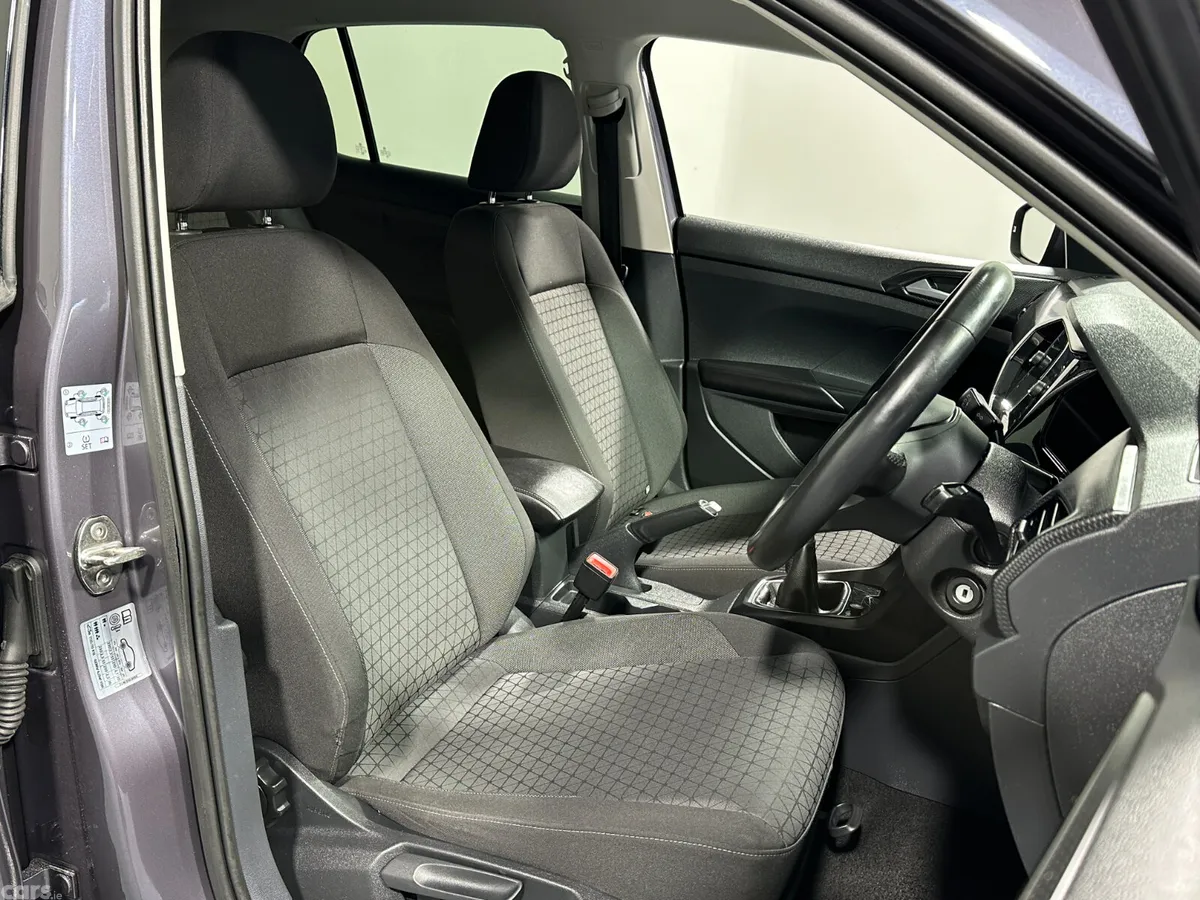 Volkswagen T-Cross Estate/Jeep, Petrol, 2023, Grey