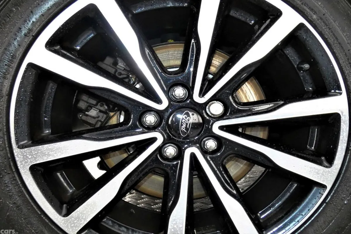 Ford Kuga SUV, Diesel, 2019, Silver