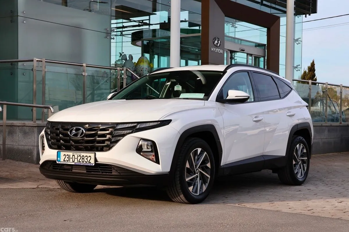 Hyundai Tucson SUV, Diesel, 2023, White