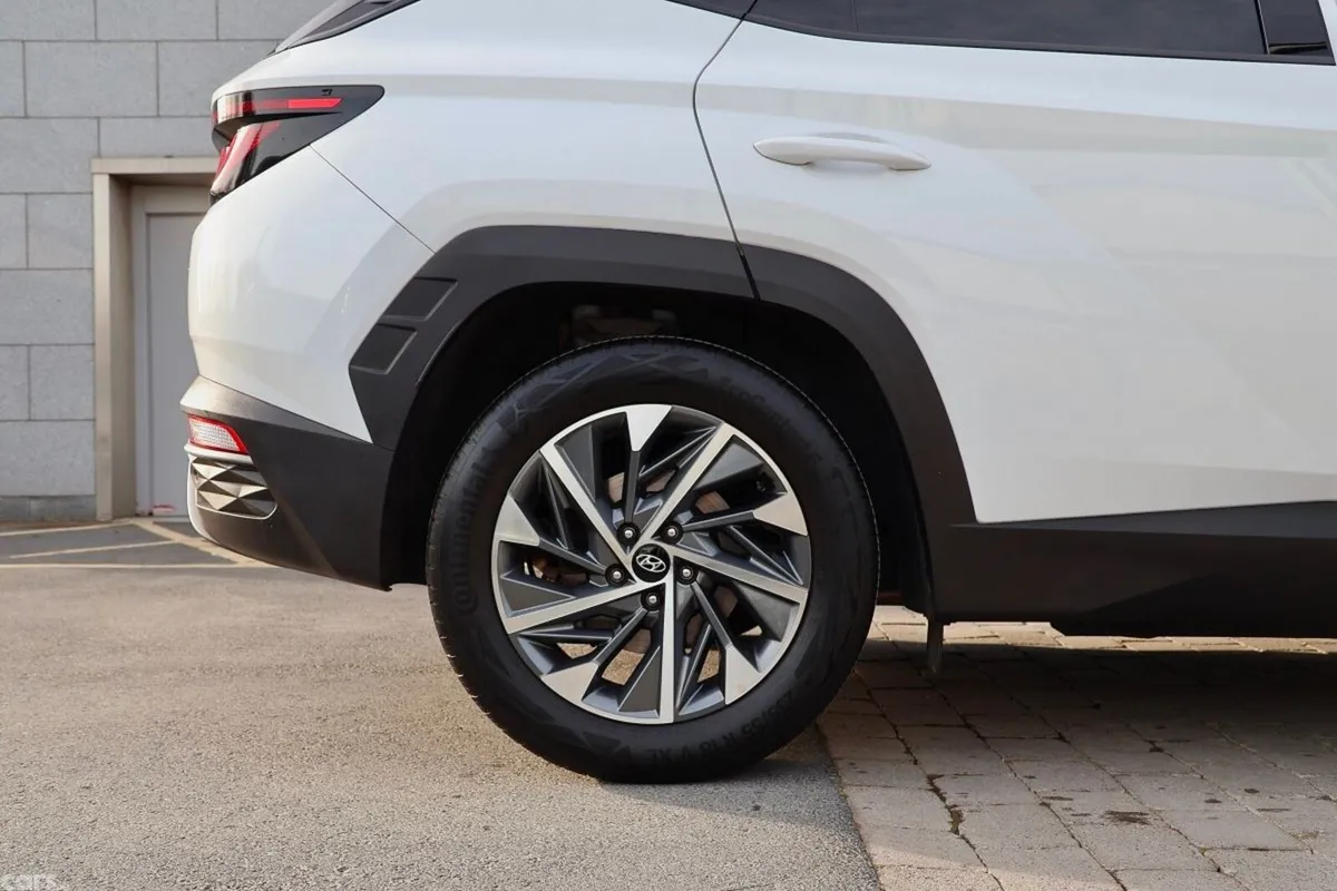 Hyundai Tucson SUV, Diesel, 2023, White