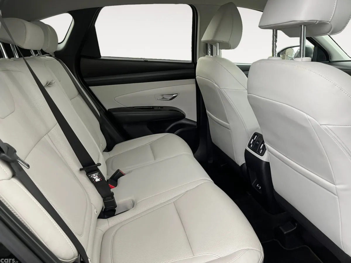Hyundai Tucson MPV, Diesel, 2025, Black