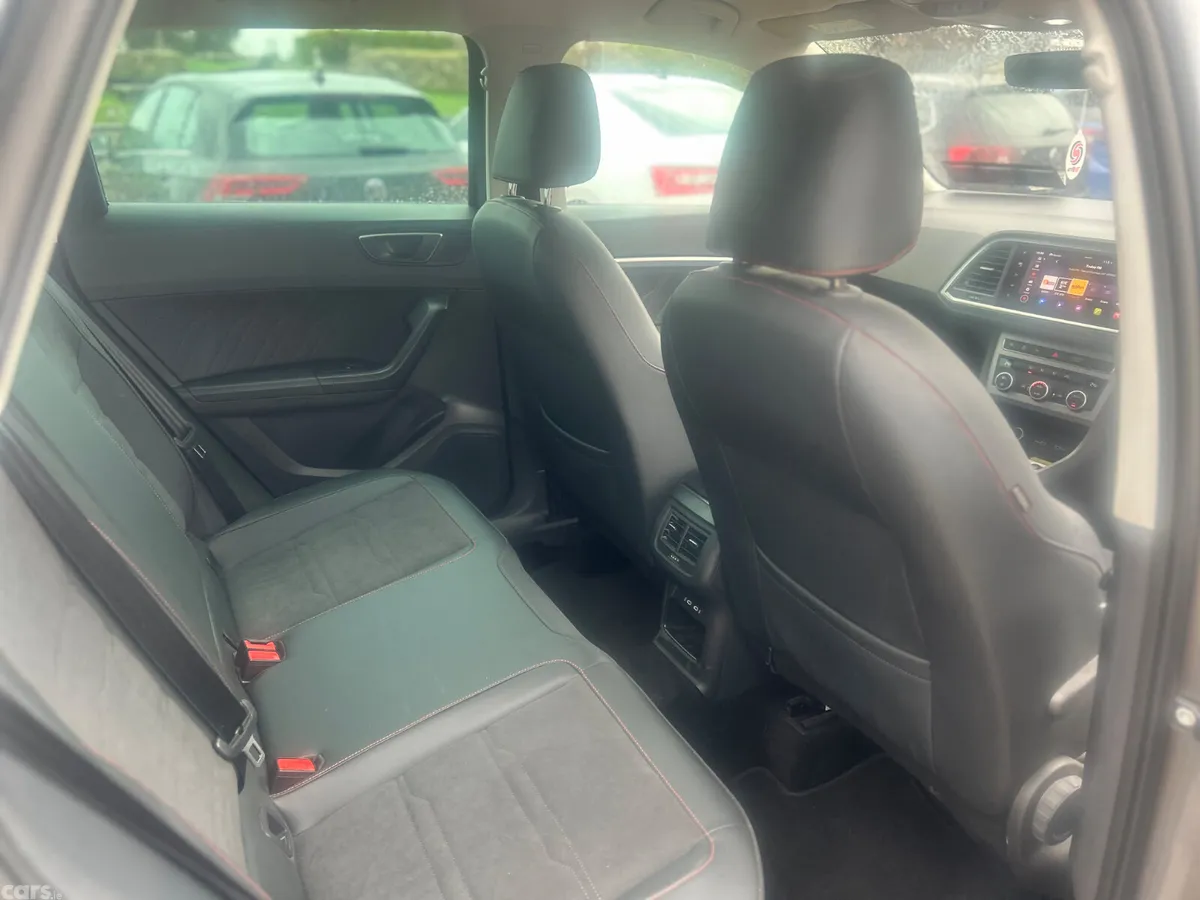 SEAT Ateca SUV, Diesel, 2023, Grey