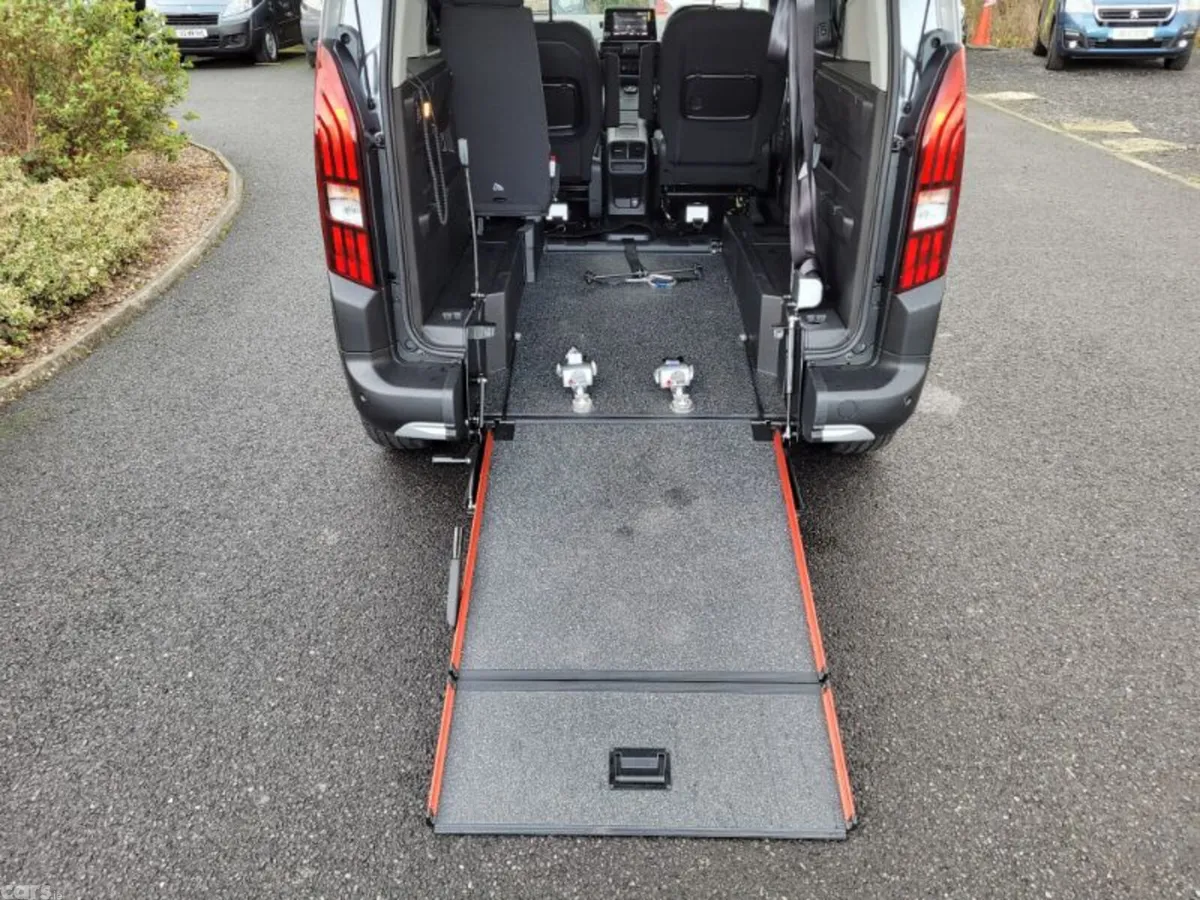 Peugeot Rifter Other, Petrol, 2022, Grey