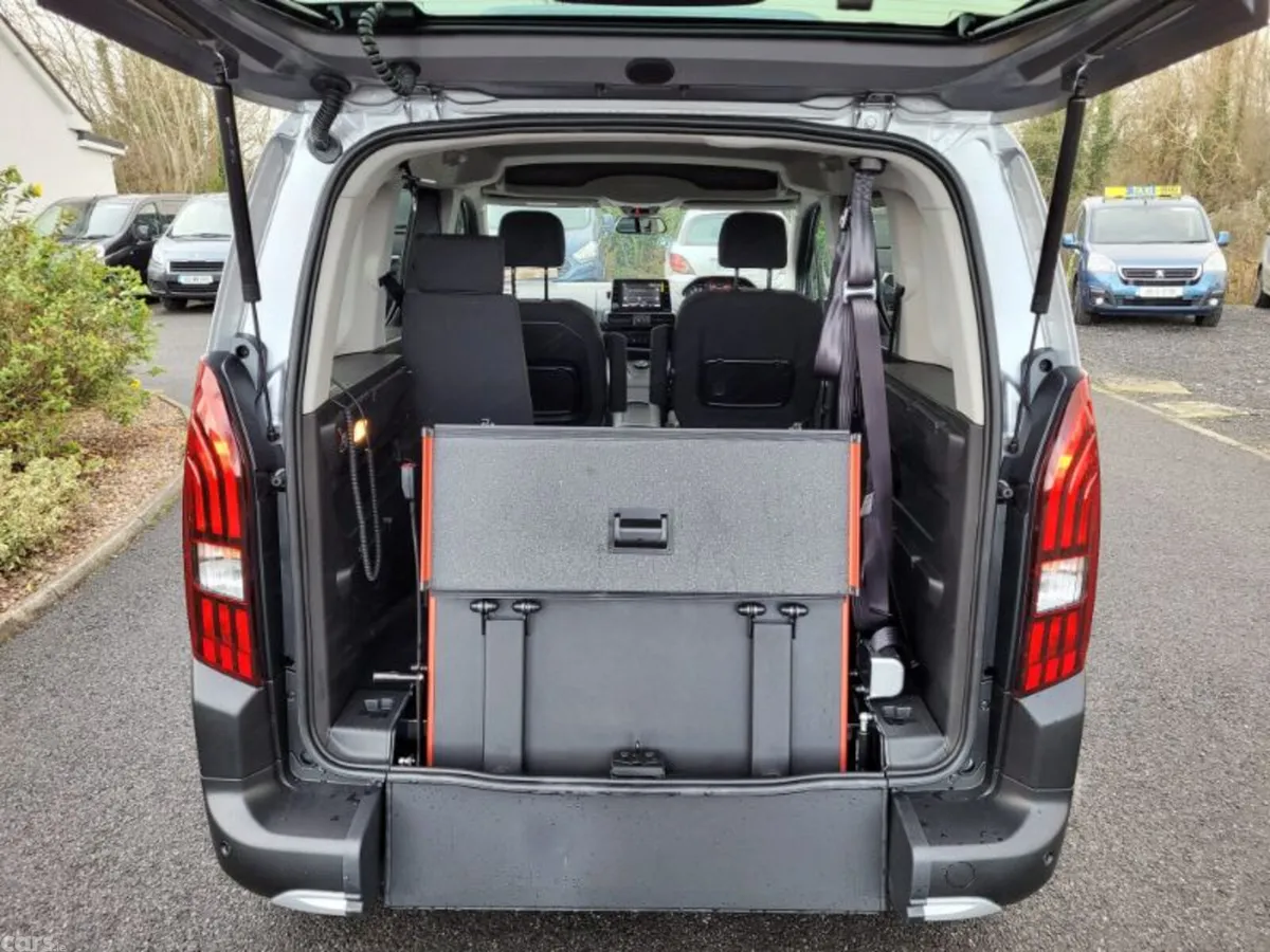 Peugeot Rifter Other, Petrol, 2022, Grey