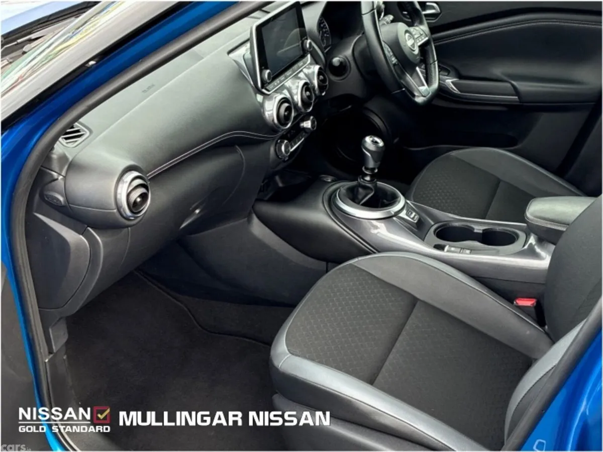 Nissan Juke SUV, Petrol, 2023, Blue