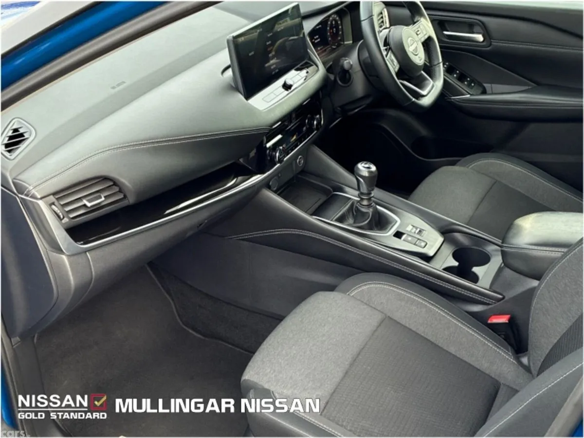 Nissan Qashqai MPV, Petrol, 2023, Blue