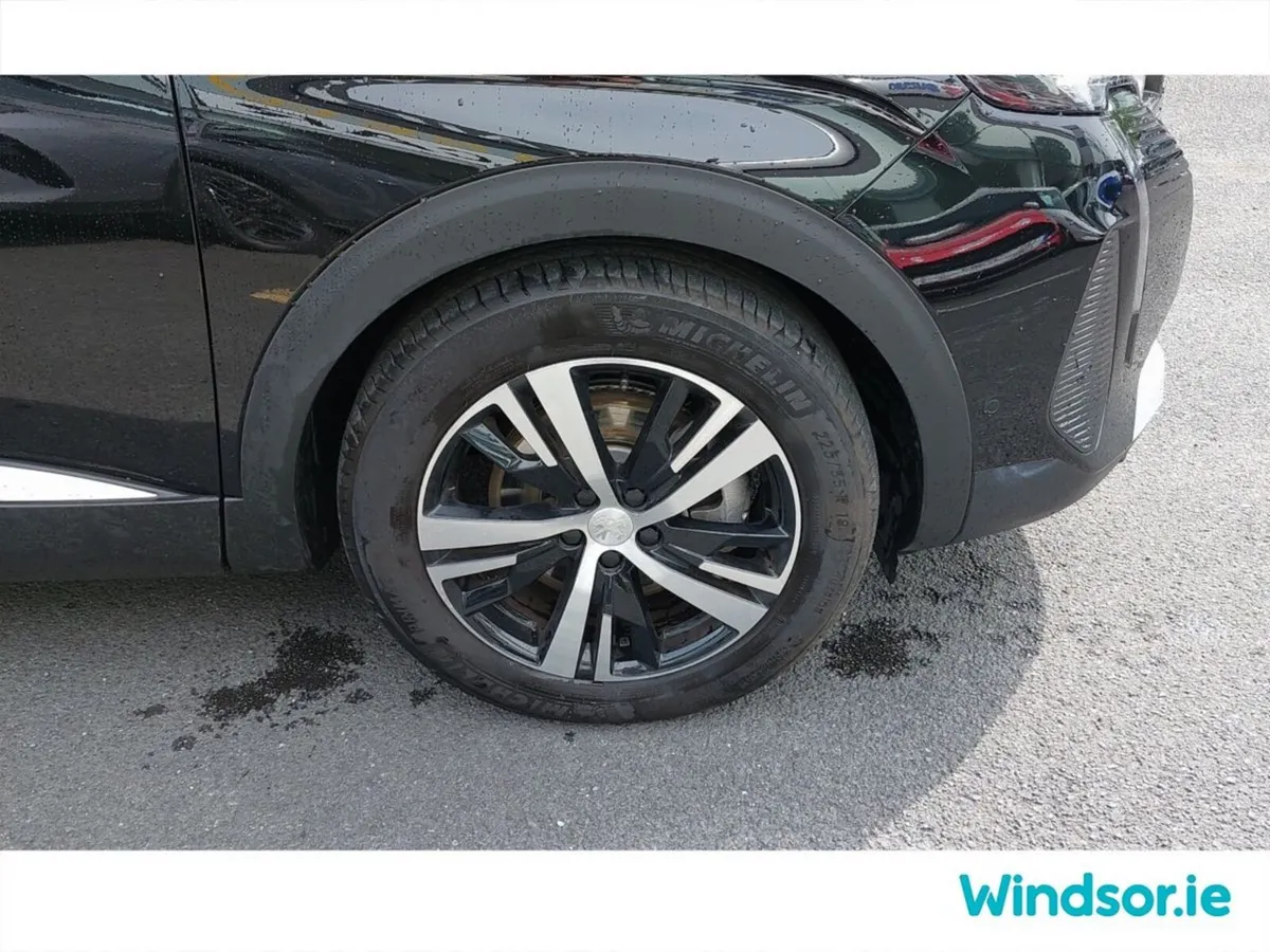 Peugeot 3008 SUV, Petrol Plug-in Hybrid, 2023, Black