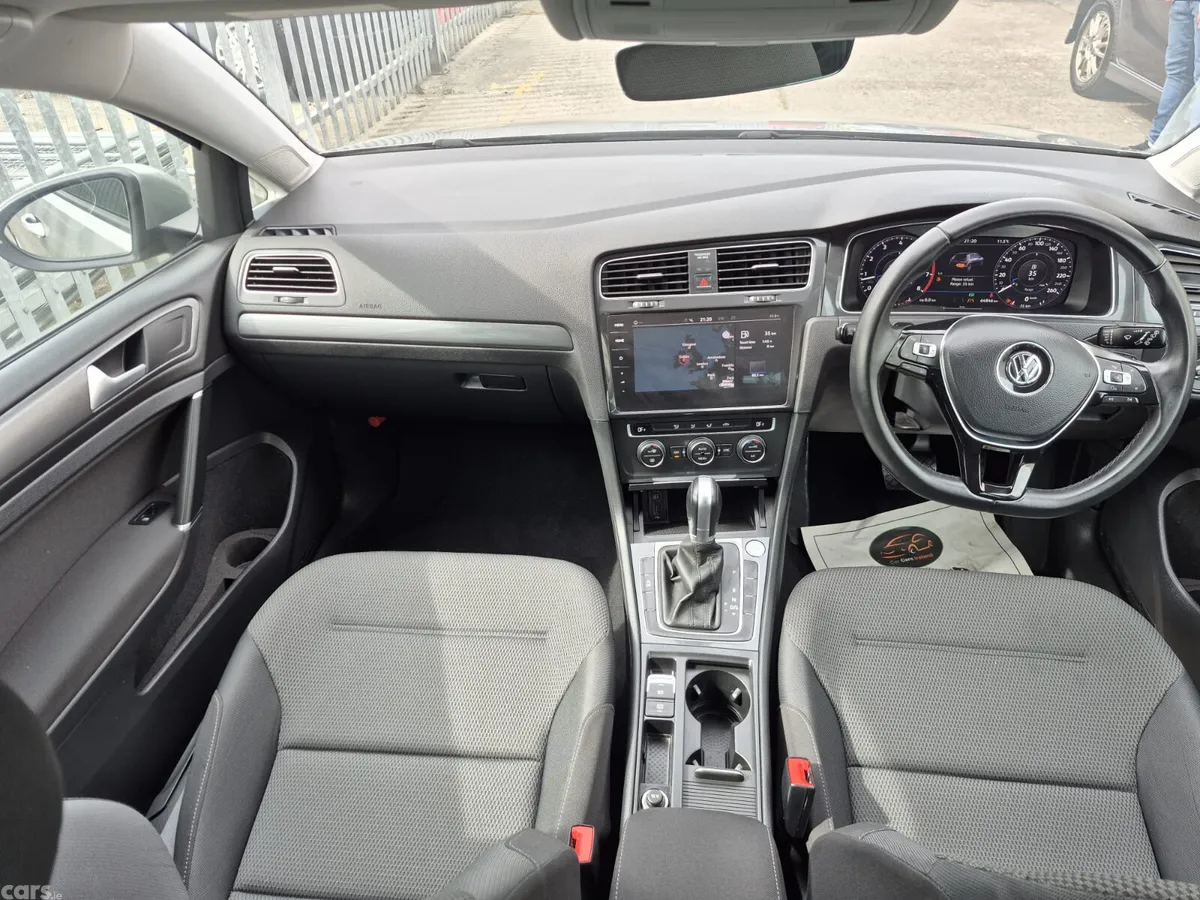 Volkswagen Golf Hatchback, Petrol, 2018, Grey