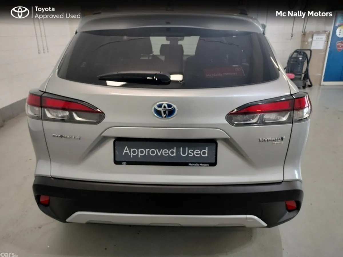 Toyota Corolla Cross SUV, Petrol Hybrid, 2023, Grey