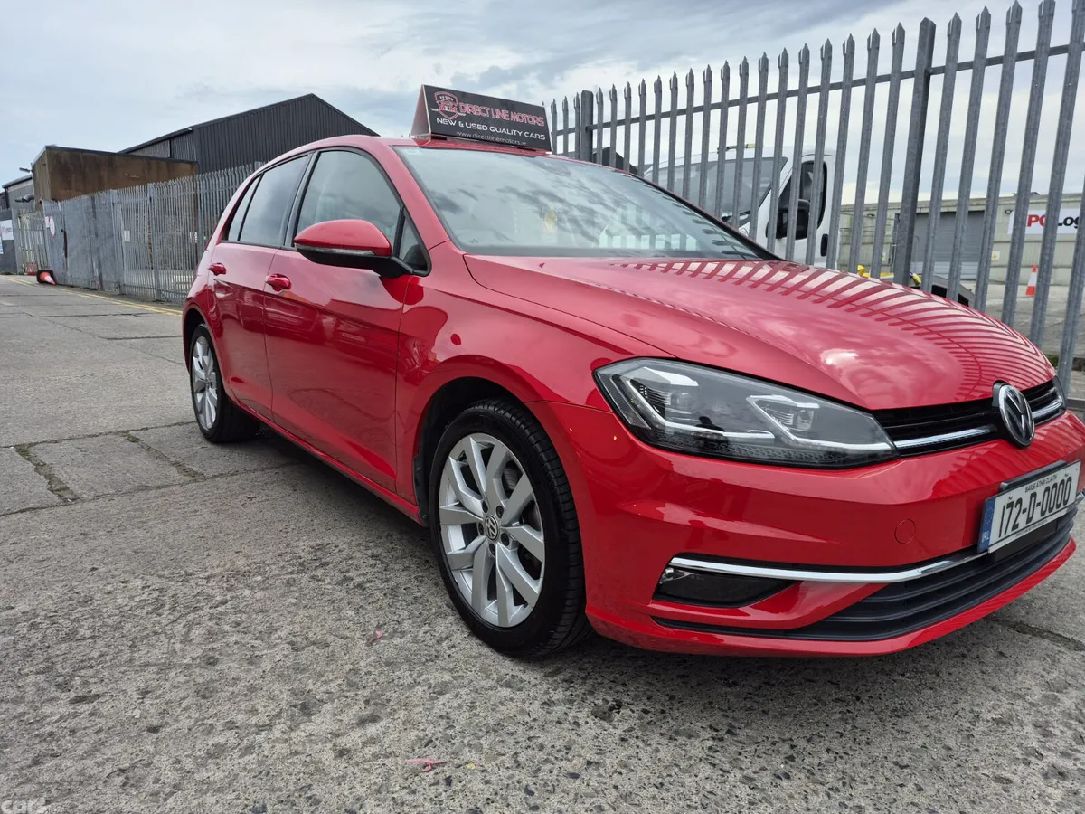 Volkswagen Golf Hatchback, Petrol, 2017, Red