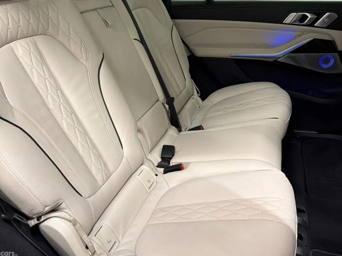 BMW X7 SUV, Diesel, 2023, Grey