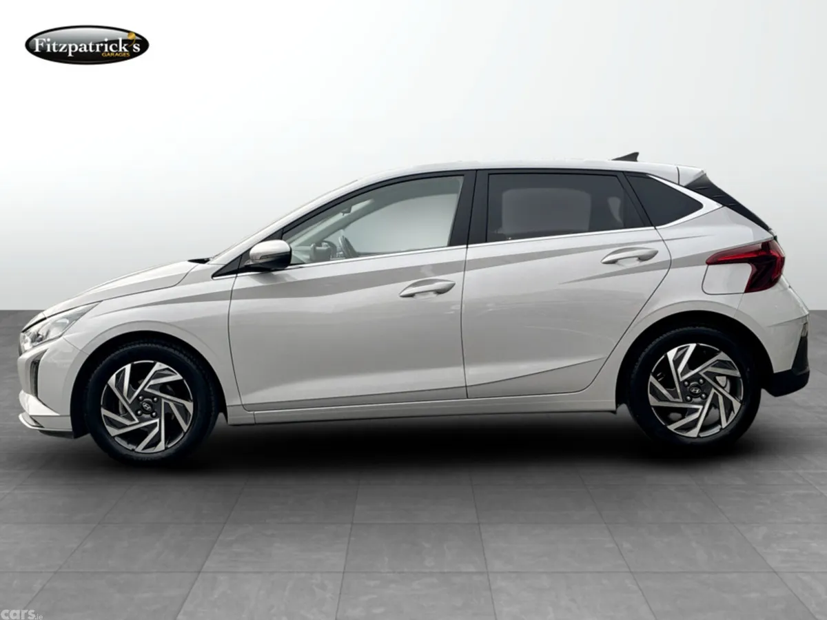 Hyundai i20 Hatchback, Petrol, 2025, Grey