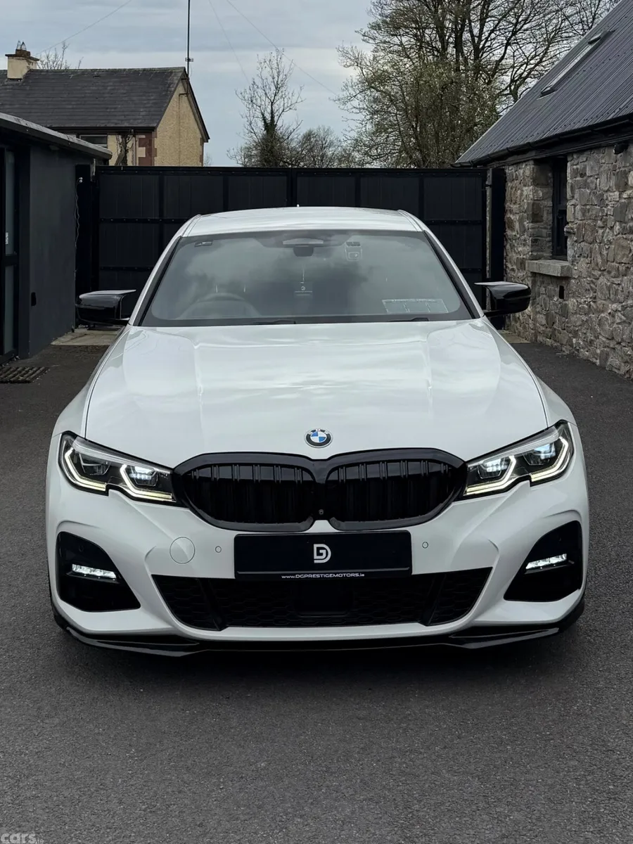 BMW 3-Series Saloon, Diesel, 2019, White