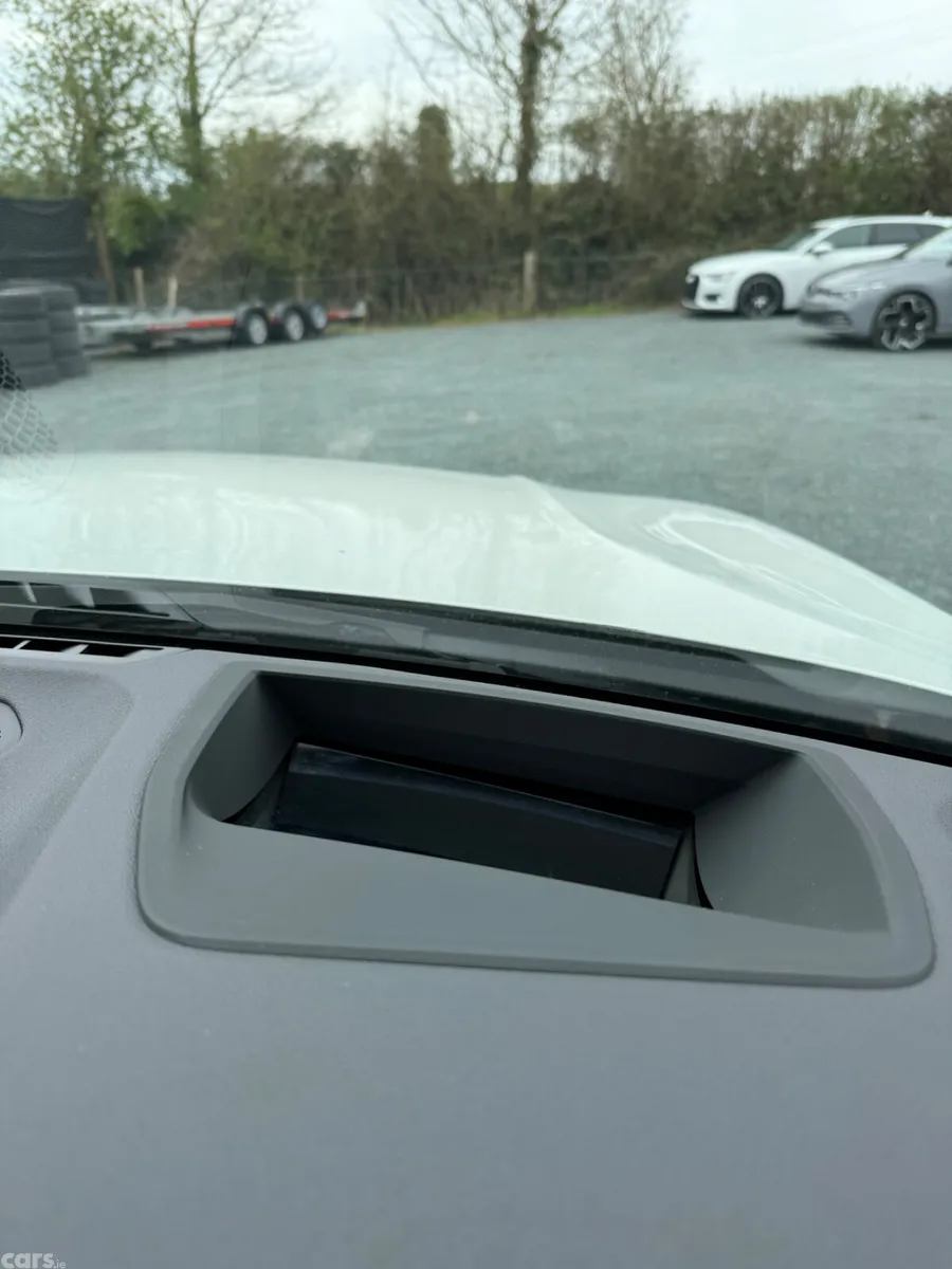 BMW 3-Series Saloon, Diesel, 2019, White