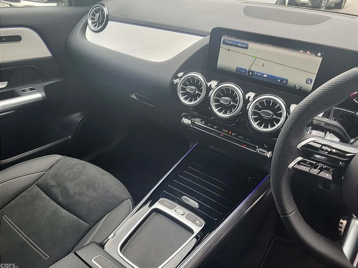 Mercedes-Benz GLA SUV, Diesel, 2027, Grey
