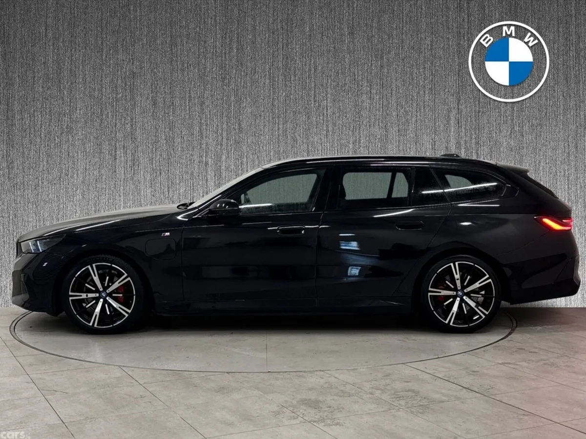 BMW 5-Series Estate, Petrol Plug-in Hybrid, 2025, Black