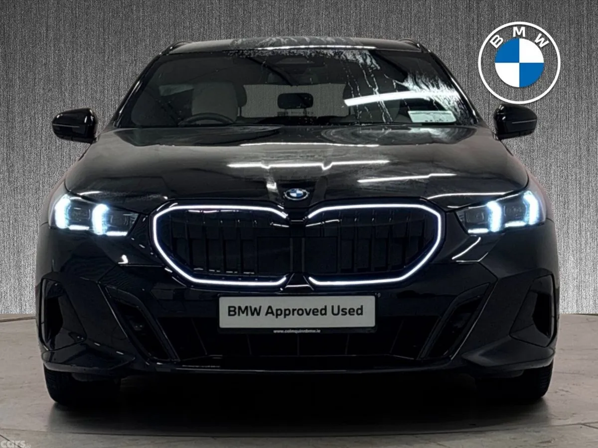 BMW 5-Series Estate, Petrol Plug-in Hybrid, 2025, Black