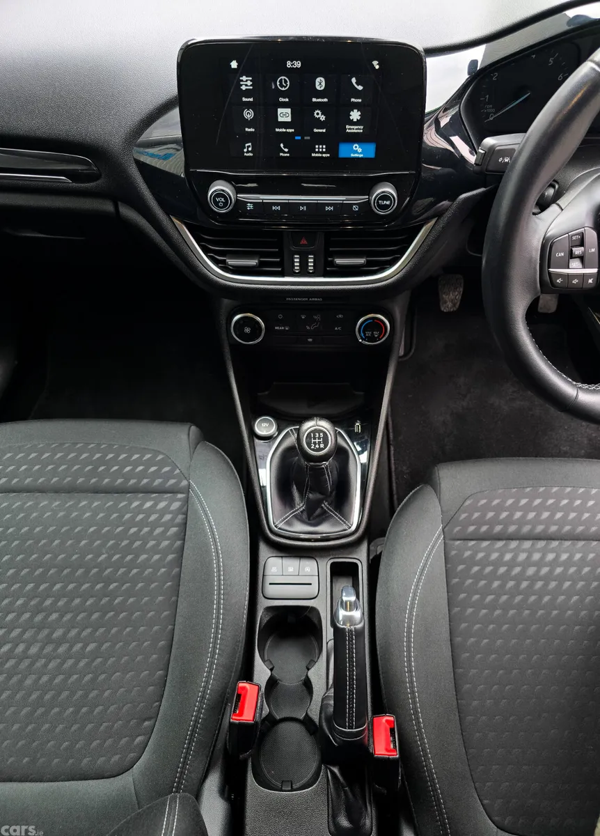 Ford Fiesta Hatchback, Petrol, 2019, White