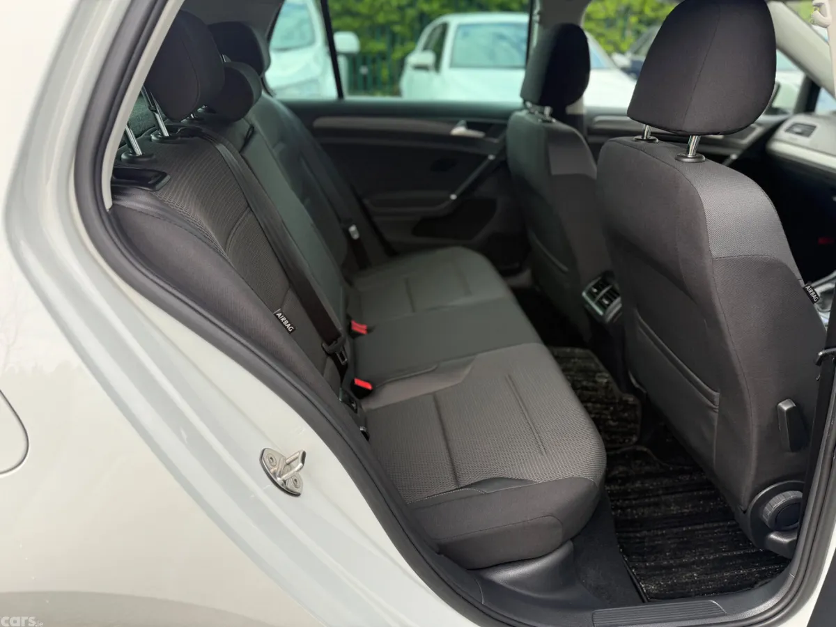 Volkswagen Golf Hatchback, Petrol, 2019, White