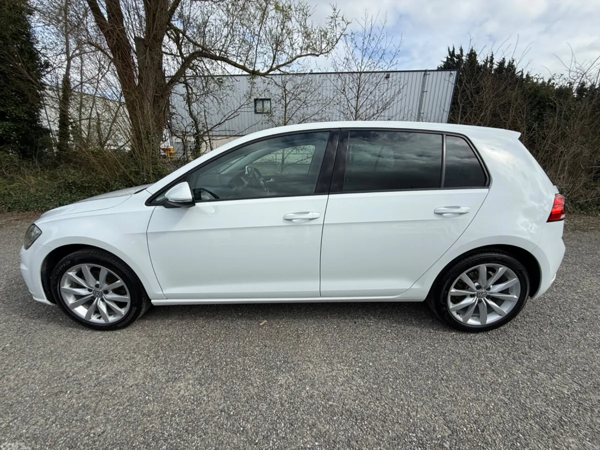Volkswagen Golf Hatchback, Petrol, 2019, White