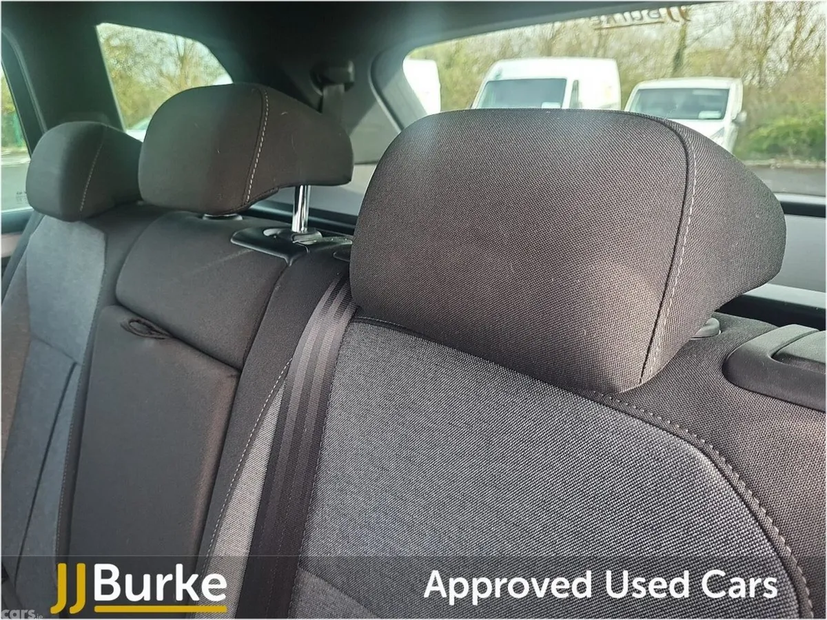 SEAT Tarraco Estate, Diesel, 2023, Blue
