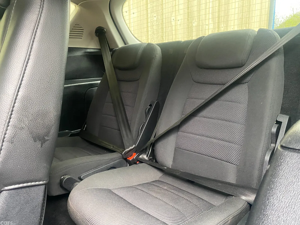 Ford S-Max MPV, Diesel, 2014, Silver