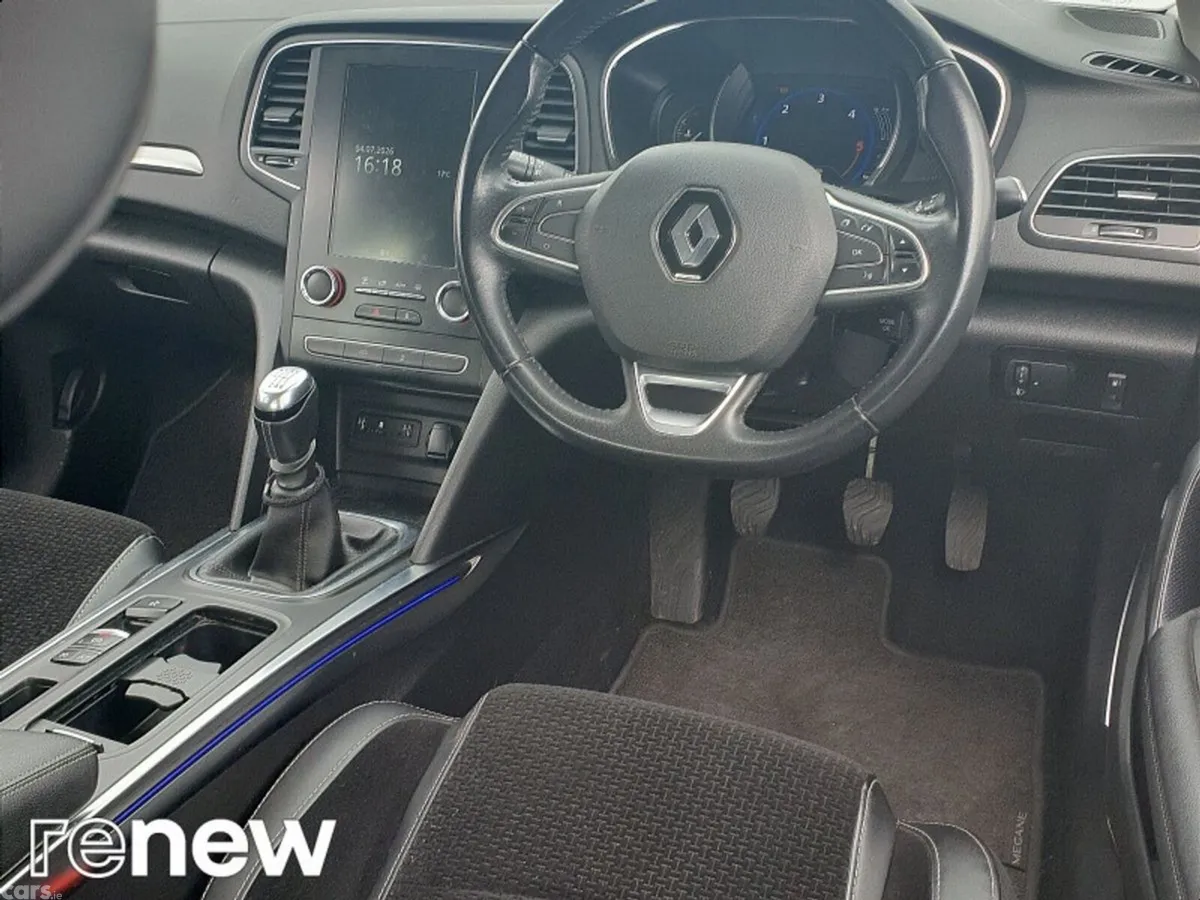 Renault Megane Saloon, Diesel, 2019, Grey
