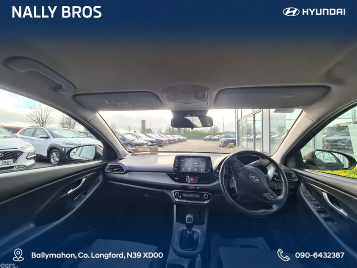 Hyundai i30 Hatchback, Diesel, 2019, Brown