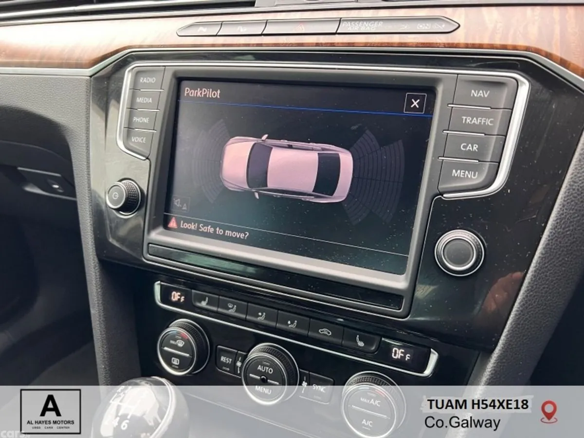 Volkswagen Passat Saloon, Diesel, 2017, Blue
