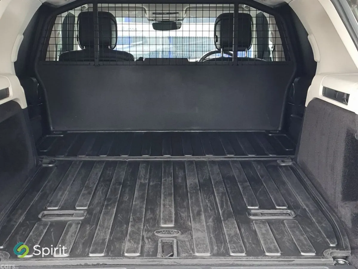 Land Rover Discovery SUV, Diesel, 2022, Brown