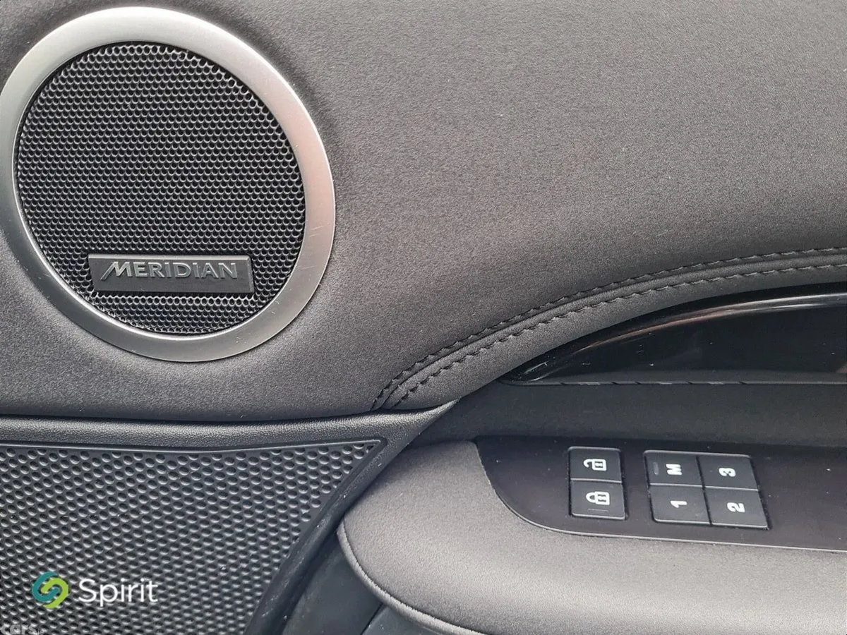Land Rover Discovery SUV, Diesel, 2022, Brown
