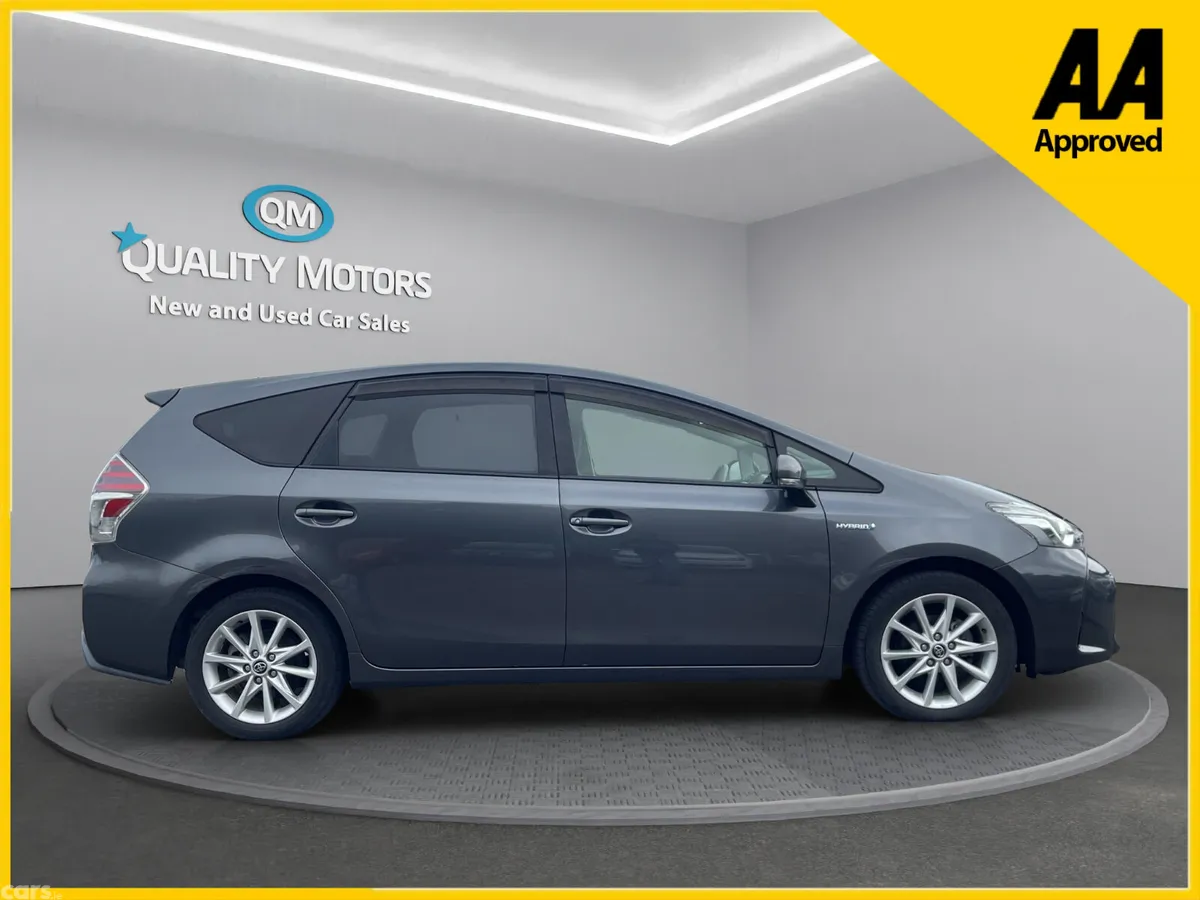 Toyota Prius Hatchback, Petrol Hybrid, 2015, Grey