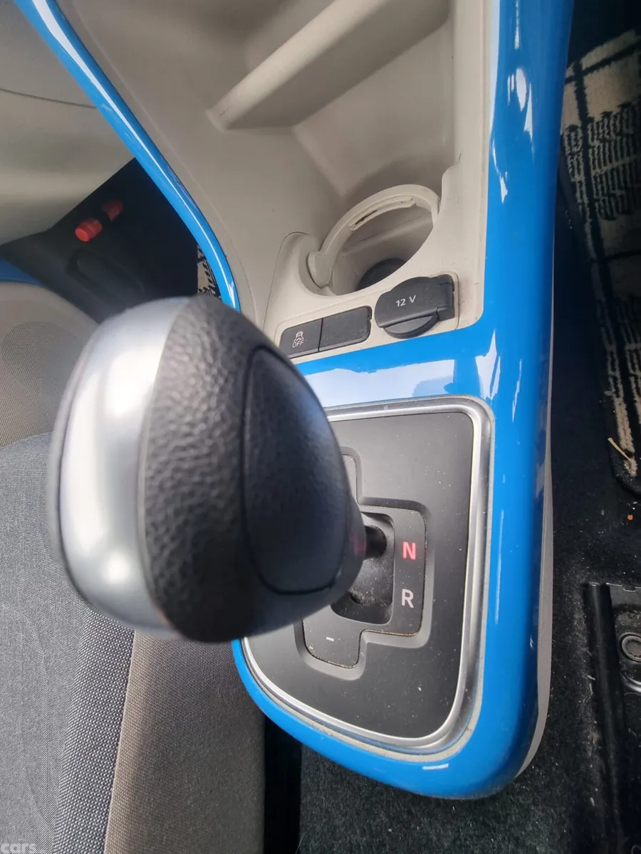 Volkswagen up! Hatchback, Petrol, 2015, Blue