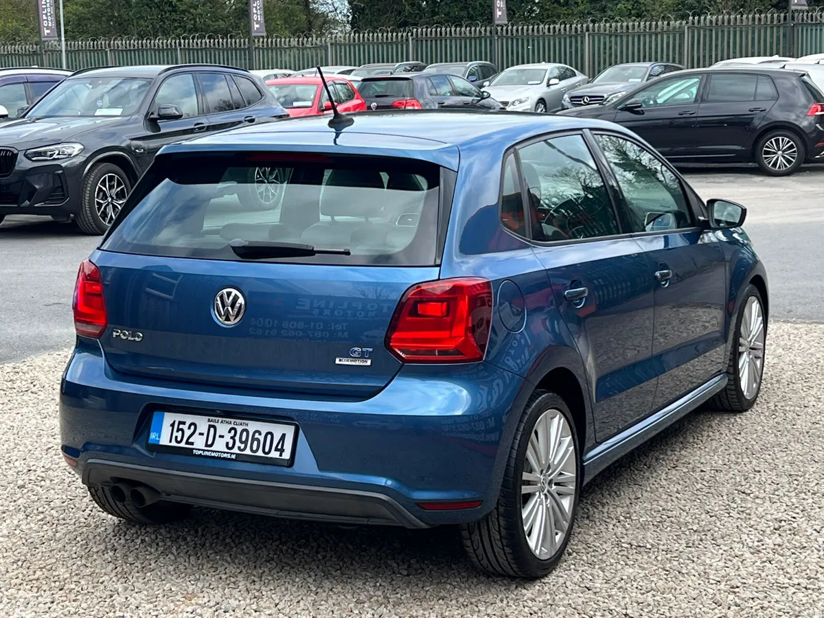 Volkswagen Polo Hatchback, Petrol, 2015, Blue