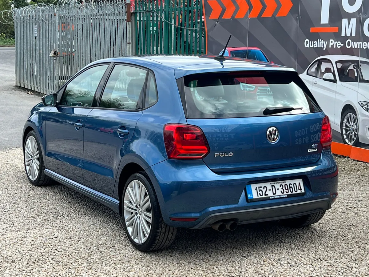 Volkswagen Polo Hatchback, Petrol, 2015, Blue