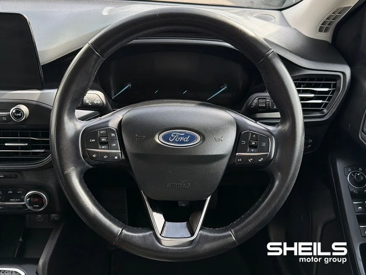 Ford Focus Hatchback, Petrol, 2023, Black