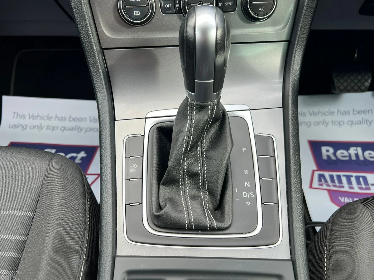 Volkswagen Golf Hatchback, Petrol, 2015, Grey