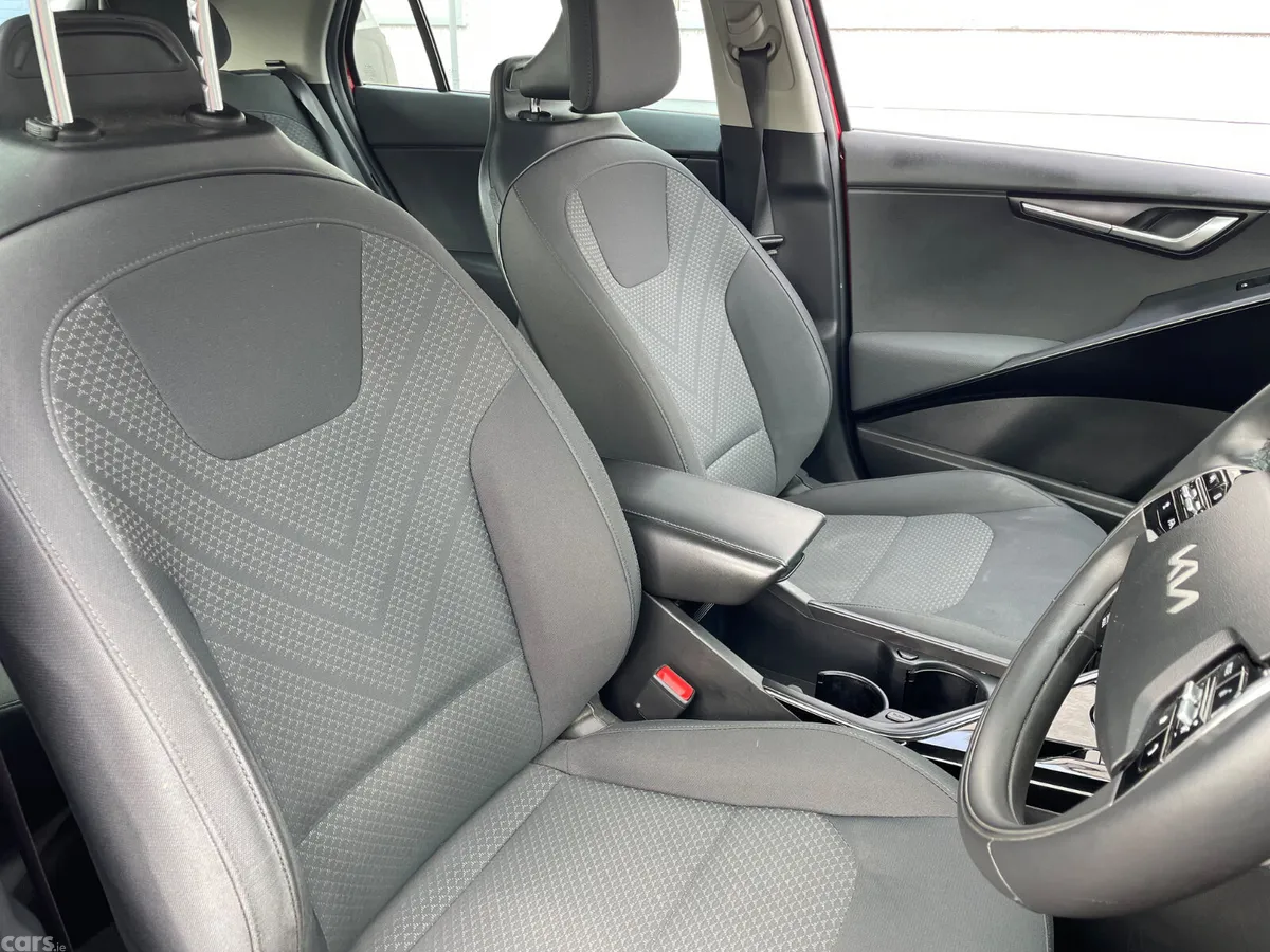 Kia e-Niro SUV, Electric, 2023, Red