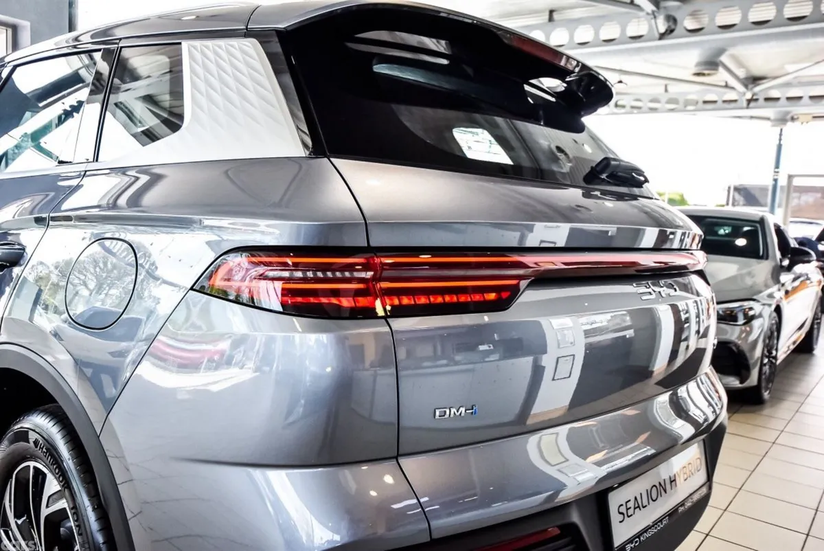 BYD SEALION 5 SUV, Petrol Plug-in Hybrid, 2026, Grey