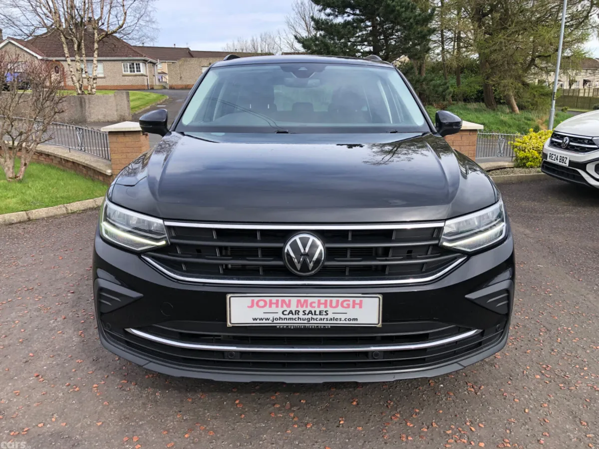 Volkswagen Tiguan SUV, Diesel, 2023, Black